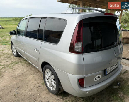 Серый Рено Эспейс, объемом двигателя 2 л и пробегом 225 тыс. км за 8400 $, фото 4 на Automoto.ua