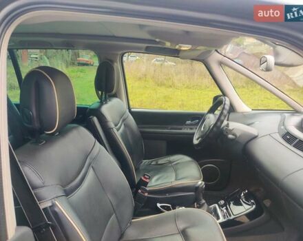 Серый Рено Эспейс, объемом двигателя 2 л и пробегом 342 тыс. км за 8200 $, фото 1 на Automoto.ua