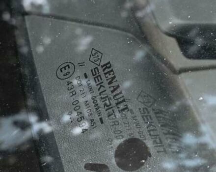 Сірий Рено Еспейс, об'ємом двигуна 2 л та пробігом 227 тис. км за 6599 $, фото 36 на Automoto.ua