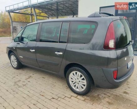 Серый Рено Эспейс, объемом двигателя 2 л и пробегом 342 тыс. км за 8200 $, фото 4 на Automoto.ua