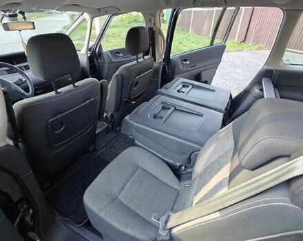 Рено Еспейс 2010 у Гадяче на Automoto.ua Сірий Рено Еспейс, об'ємом двигуна 2 л та пробігом 238 тис. км за 7999 $, фото 13 на Automoto.ua