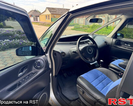 Сірий Рено Еспейс, об'ємом двигуна 2 л та пробігом 338 тис. км за 6700 $, фото 8 на Automoto.ua