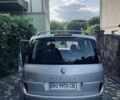 Сірий Рено Еспейс, об'ємом двигуна 2 л та пробігом 350 тис. км за 6950 $, фото 3 на Automoto.ua
