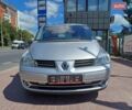 Сірий Рено Еспейс, об'ємом двигуна 2 л та пробігом 175 тис. км за 6490 $, фото 1 на Automoto.ua