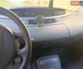 Сірий Рено Еспейс, об'ємом двигуна 2 л та пробігом 290 тис. км за 5890 $, фото 5 на Automoto.ua