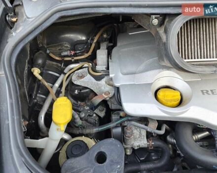 Рено Еспейс 2010 у Гадяче на Automoto.ua Сірий Рено Еспейс, об'ємом двигуна 2 л та пробігом 238 тис. км за 7999 $, фото 29 на Automoto.ua