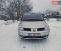 Сірий Рено Еспейс, об'ємом двигуна 2 л та пробігом 331 тис. км за 7500 $, фото 1 на Automoto.ua