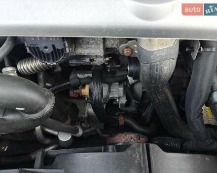 Рено Еспейс 2010 у Гадяче на Automoto.ua Сірий Рено Еспейс, об'ємом двигуна 2 л та пробігом 238 тис. км за 7999 $, фото 27 на Automoto.ua