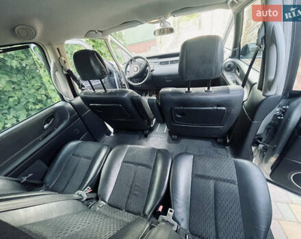 Серый Рено Эспейс, объемом двигателя 2 л и пробегом 355 тыс. км за 6350 $, фото 7 на Automoto.ua