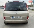 Серый Рено Эспейс, объемом двигателя 2 л и пробегом 274 тыс. км за 7300 $, фото 8 на Automoto.ua