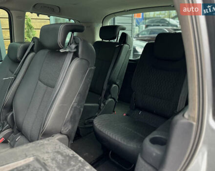 Сірий Рено Еспейс, об'ємом двигуна 2 л та пробігом 268 тис. км за 8500 $, фото 45 на Automoto.ua