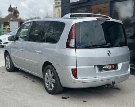 Рено Эспейс 2011 в Львове на Automoto.ua Серый Рено Эспейс, объемом двигателя 2 л и пробегом 268 тыс. км за 8500 $, фото 5 на Automoto.ua