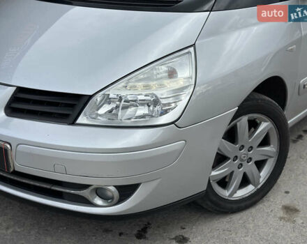 Сірий Рено Еспейс, об'ємом двигуна 2 л та пробігом 268 тис. км за 8500 $, фото 2 на Automoto.ua