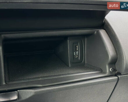 Сірий Рено Еспейс, об'ємом двигуна 2 л та пробігом 268 тис. км за 8500 $, фото 31 на Automoto.ua