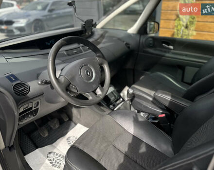 Сірий Рено Еспейс, об'ємом двигуна 2 л та пробігом 268 тис. км за 8500 $, фото 21 на Automoto.ua