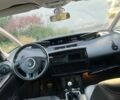 Сірий Рено Еспейс, об'ємом двигуна 2 л та пробігом 202 тис. км за 8500 $, фото 76 на Automoto.ua