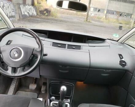 Рено Еспейс 2013 у Луцьку на Automoto.ua Сірий Рено Еспейс, об'ємом двигуна 2 л та пробігом 217 тис. км за 9690 $, фото 22 на Automoto.ua