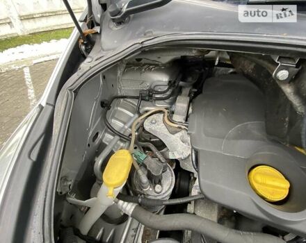 Серый Рено Эспейс, объемом двигателя 2 л и пробегом 178 тыс. км за 8500 $, фото 38 на Automoto.ua