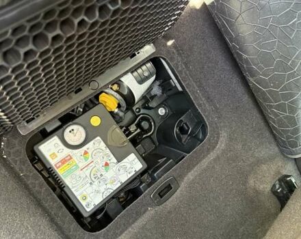 Серый Рено Эспейс, объемом двигателя 1.6 л и пробегом 138 тыс. км за 15500 $, фото 29 на Automoto.ua