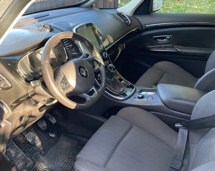 Серый Рено Эспейс, объемом двигателя 1.6 л и пробегом 225 тыс. км за 15000 $, фото 19 на Automoto.ua