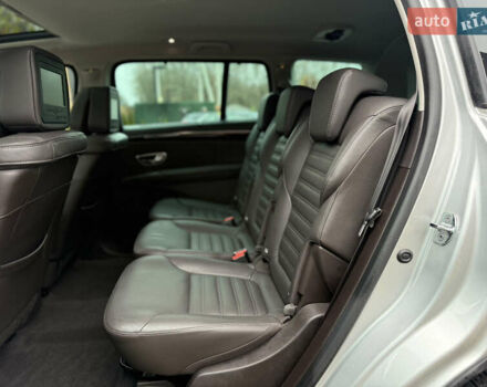 Сірий Рено Еспейс, об'ємом двигуна 1.6 л та пробігом 174 тис. км за 17500 $, фото 71 на Automoto.ua