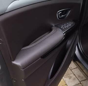 Серый Рено Эспейс, объемом двигателя 1.6 л и пробегом 195 тыс. км за 16200 $, фото 16 на Automoto.ua