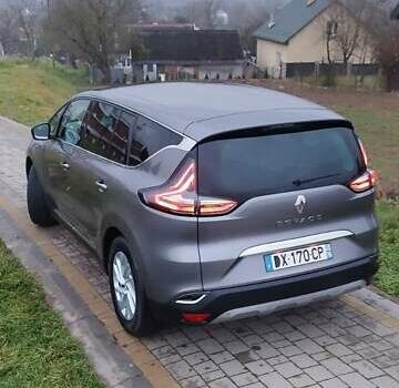 Серый Рено Эспейс, объемом двигателя 1.6 л и пробегом 195 тыс. км за 16200 $, фото 10 на Automoto.ua