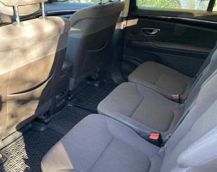 Серый Рено Эспейс, объемом двигателя 1.6 л и пробегом 225 тыс. км за 15000 $, фото 20 на Automoto.ua