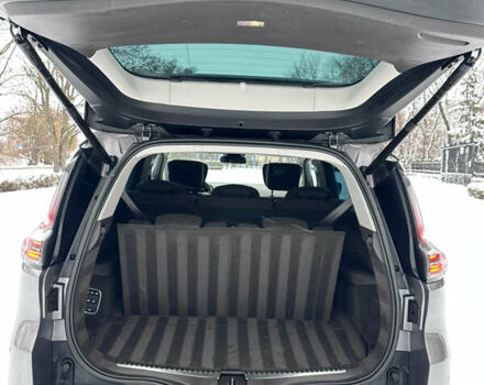 Сірий Рено Еспейс, об'ємом двигуна 1.6 л та пробігом 191 тис. км за 15450 $, фото 41 на Automoto.ua