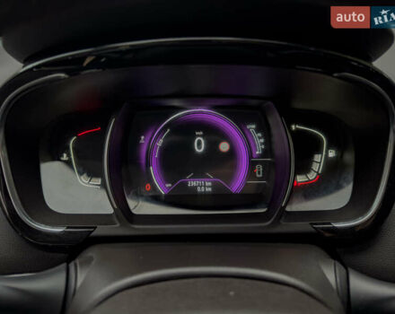 Рено Эспейс 2015 в Бродах на Automoto.ua Серый Рено Эспейс, объемом двигателя 1.6 л и пробегом 236 тыс. км за 14700 $, фото 83 на Automoto.ua