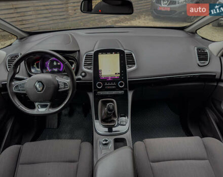Рено Эспейс 2015 в Бродах на Automoto.ua Серый Рено Эспейс, объемом двигателя 1.6 л и пробегом 236 тыс. км за 14700 $, фото 4 на Automoto.ua
