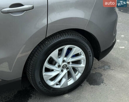 Серый Рено Эспейс, объемом двигателя 1.6 л и пробегом 115 тыс. км за 16700 $, фото 16 на Automoto.ua