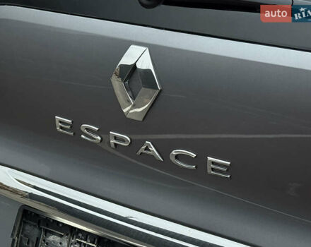 Серый Рено Эспейс, объемом двигателя 1.6 л и пробегом 115 тыс. км за 16700 $, фото 19 на Automoto.ua