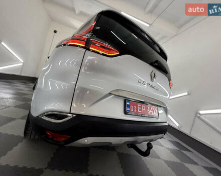 Рено Еспейс 2016 у Трускавце на Automoto.ua Сірий Рено Еспейс, об'ємом двигуна 1.6 л та пробігом 136 тис. км за 15999 $, фото 78 на Automoto.ua