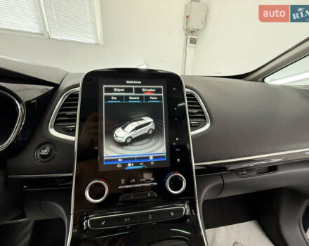 Рено Еспейс 2016 у Трускавце на Automoto.ua Сірий Рено Еспейс, об'ємом двигуна 1.6 л та пробігом 136 тис. км за 15999 $, фото 63 на Automoto.ua