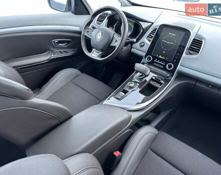 Серый Рено Эспейс, объемом двигателя 1.6 л и пробегом 205 тыс. км за 16750 $, фото 33 на Automoto.ua