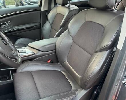 Сірий Рено Еспейс, об'ємом двигуна 2 л та пробігом 219 тис. км за 16500 $, фото 16 на Automoto.ua