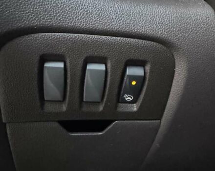 Сірий Рено Еспейс, об'ємом двигуна 2 л та пробігом 219 тис. км за 16500 $, фото 21 на Automoto.ua