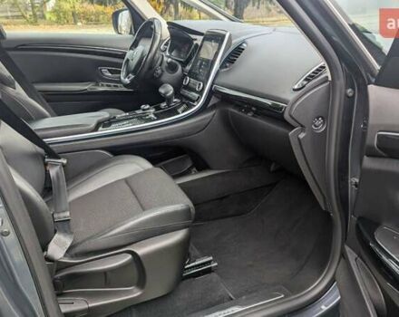 Серый Рено Эспейс, объемом двигателя 2 л и пробегом 158 тыс. км за 25700 $, фото 33 на Automoto.ua