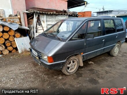 Серый Рено Эспейс, объемом двигателя 2 л и пробегом 300 тыс. км за 1200 $, фото 1 на Automoto.ua