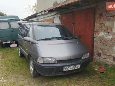 Сірий Рено Еспейс, об'ємом двигуна 2.17 л та пробігом 370 тис. км за 3200 $, фото 1 на Automoto.ua
