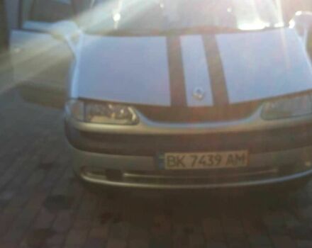 Серый Рено Эспейс, объемом двигателя 2.2 л и пробегом 380 тыс. км за 3800 $, фото 1 на Automoto.ua