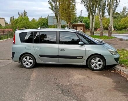 Серый Рено Эспейс, объемом двигателя 2.2 л и пробегом 255 тыс. км за 4700 $, фото 1 на Automoto.ua