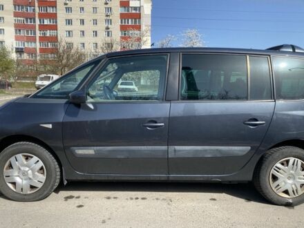 Рено Еспейс 2004 у Рівному на Automoto.ua Сірий Рено Еспейс, об'ємом двигуна 2 л та пробігом 284 тис. км за 5500 $, фото 1 на Automoto.ua