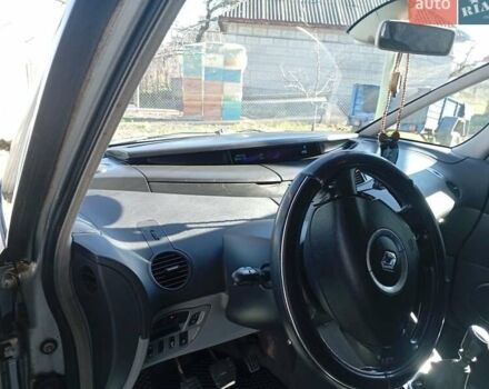 Сірий Рено Еспейс, об'ємом двигуна 1.9 л та пробігом 258 тис. км за 4600 $, фото 1 на Automoto.ua