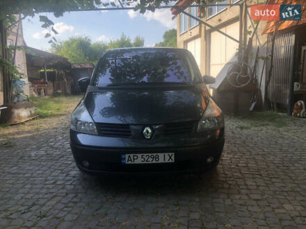 Серый Рено Эспейс, объемом двигателя 2.19 л и пробегом 240 тыс. км за 7000 $, фото 1 на Automoto.ua