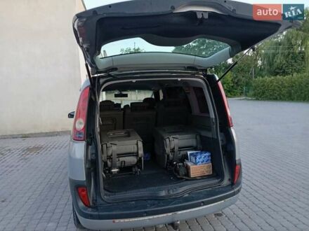 Рено Еспейс 2006 у Борщеве на Automoto.ua Сірий Рено Еспейс, об'ємом двигуна 2.2 л та пробігом 340 тис. км за 4500 $, фото 1 на Automoto.ua