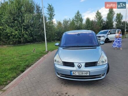 Рено Еспейс 2007 у Нововолинськ на Automoto.ua Сірий Рено Еспейс, об'ємом двигуна 2.19 л та пробігом 210 тис. км за 5900 $, фото 1 на Automoto.ua