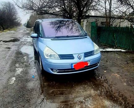 Серый Рено Эспейс, объемом двигателя 2.2 л и пробегом 240 тыс. км за 4900 $, фото 1 на Automoto.ua