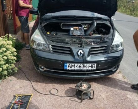 Серый Рено Эспейс, объемом двигателя 3 л и пробегом 330 тыс. км за 5800 $, фото 1 на Automoto.ua